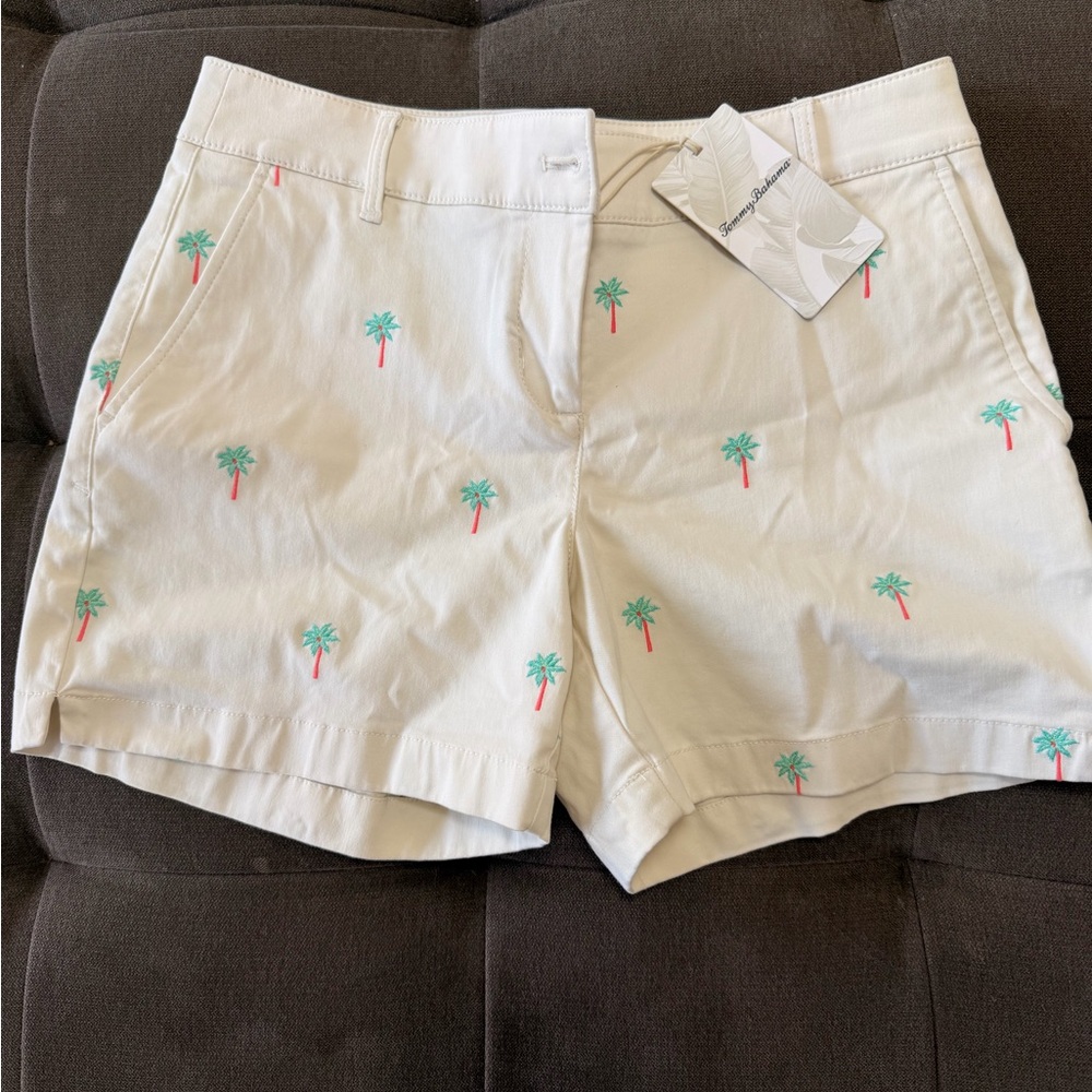 NWT Women’s Cream Tommy Bahama Palm-Print Cotton Shorts